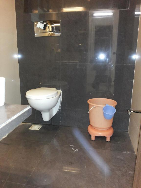 Royal Inn Ankleshwar ภายนอก รูปภาพ